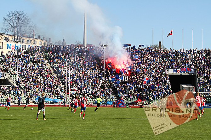 Lyn - Vålerenga på Bislett i 2012.