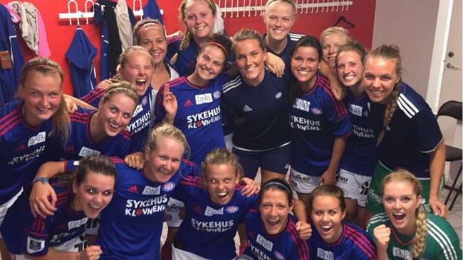 Damelaget med en overbevisende seier i helga. Foto: Vif-fotball.no