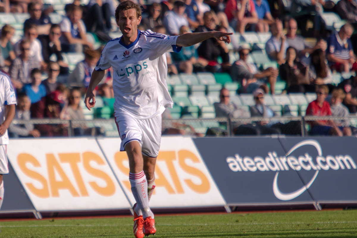 Morten Berre i aksjon mot Stabæk. Foto: Grydis.no