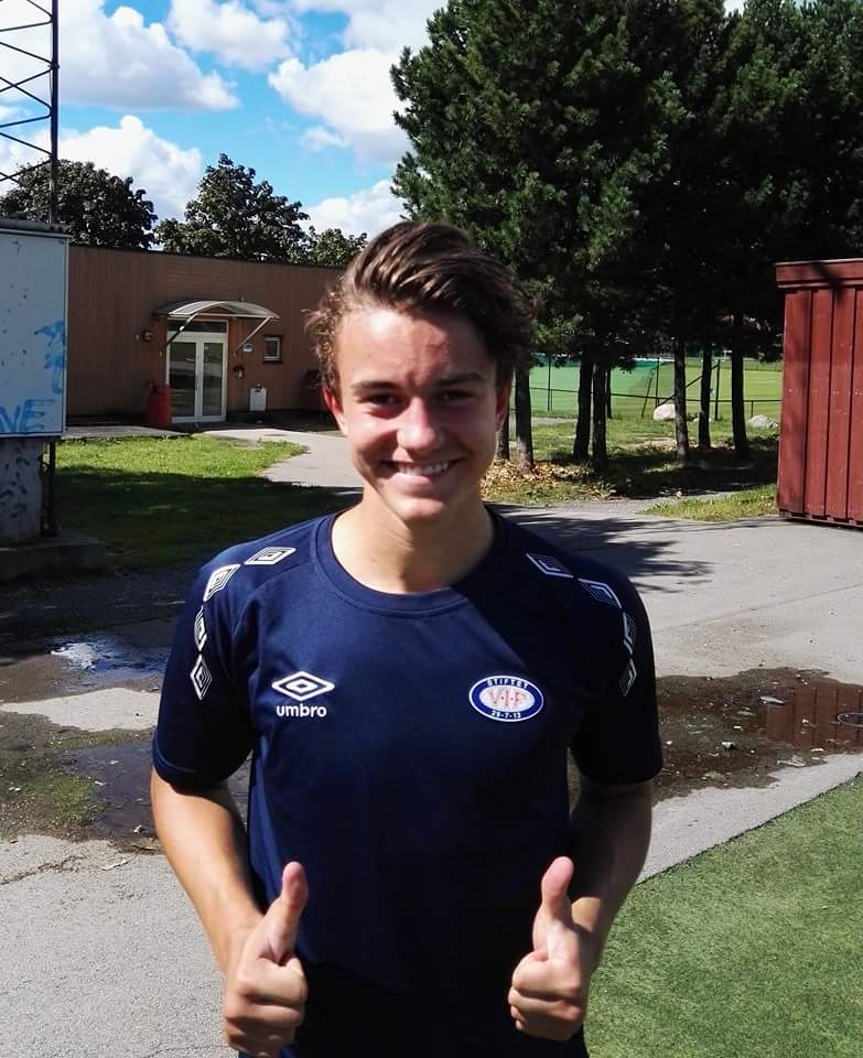 Martin Bech Riisnæs    Foto: Vålerenga Fotball