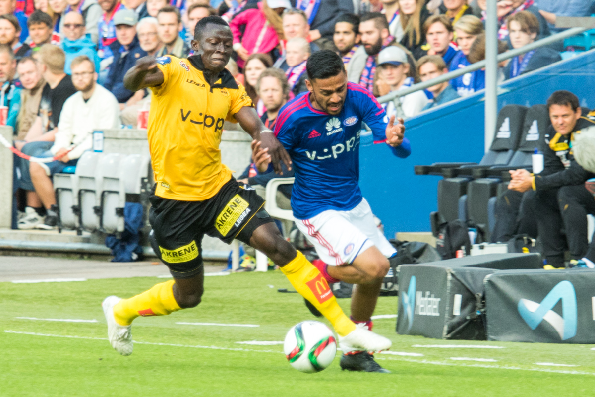 Fra fjorårets oppgjør mot LSK. Da vant vi 2-0. Reprise i kveld? Foto: Grydis.no